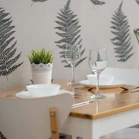 Cosy Studios Very Berry In Poznan Close To The Park By Noclegi Renters Poznań