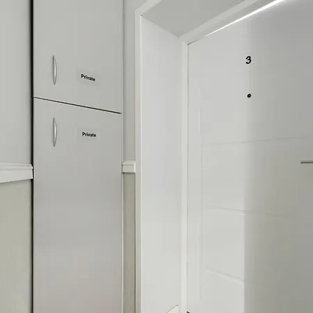 Cosy Studios Very Berry In Poznan Close To The Park By Noclegi Renters * Poznań