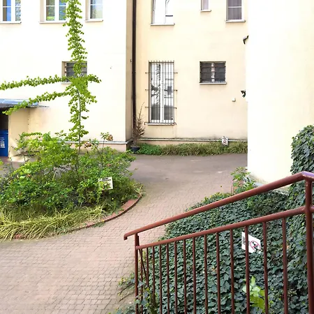 Cosy Studios Very Berry In Poznan Close To The Park By Noclegi Renters *
