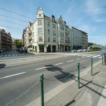 Cosy Studios Very Berry In Poznan Close To The Park By Noclegi Renters Apartament