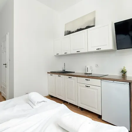 Apartamento Cosy Studios Very Berry In Poznan Close To The Park By Noclegi Renters Poznan