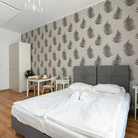 Cosy Studios Very Berry In Poznan Close To The Park By Noclegi Renters Poznan