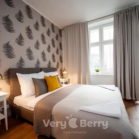 Cosy Studios Very Berry In Poznan Close To The Park By Noclegi Renters Apartamento Poznan