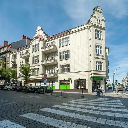 Cosy Studios Very Berry In Poznan Close To The Park By Noclegi Renters Apartamento *