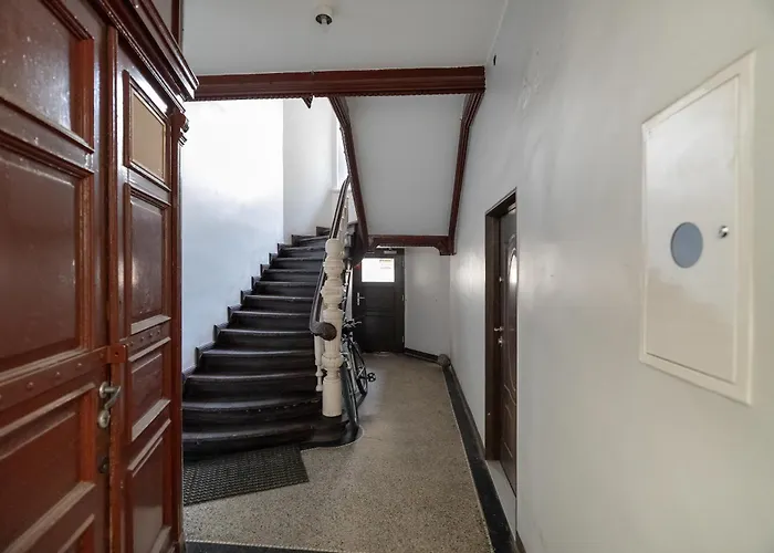 아파트 Cosy Very Berry In Close To The Park By Renters